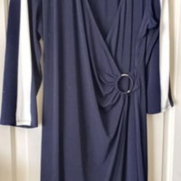 color block dress - Glamour & Company - Picture 2 of 5